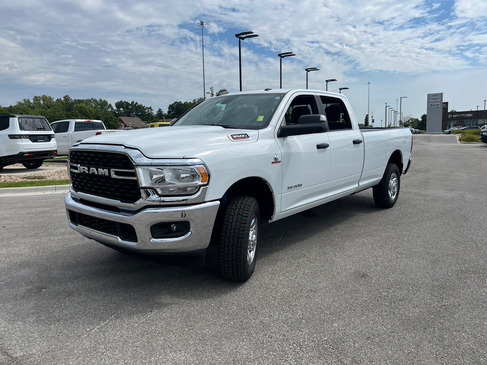 2022 Ram 3500 Big Horn 4x4 Crew Cab 8 Box 4