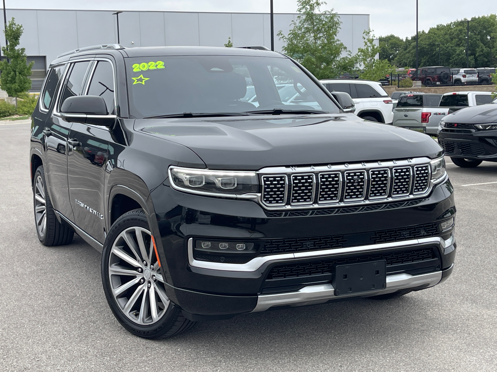 2022 Jeep Grand Wagoneer Series II 2