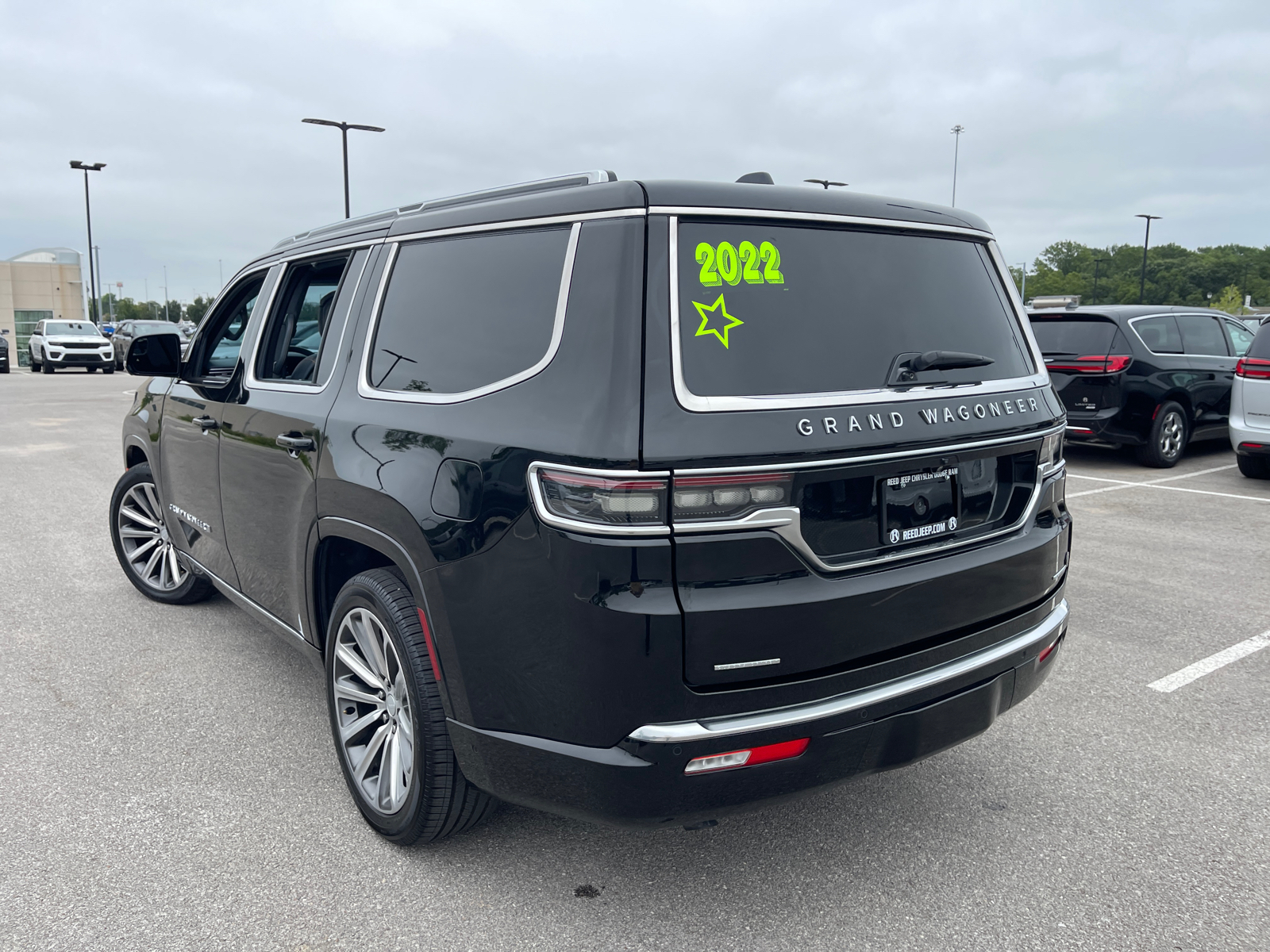 2022 Jeep Grand Wagoneer Series II 7