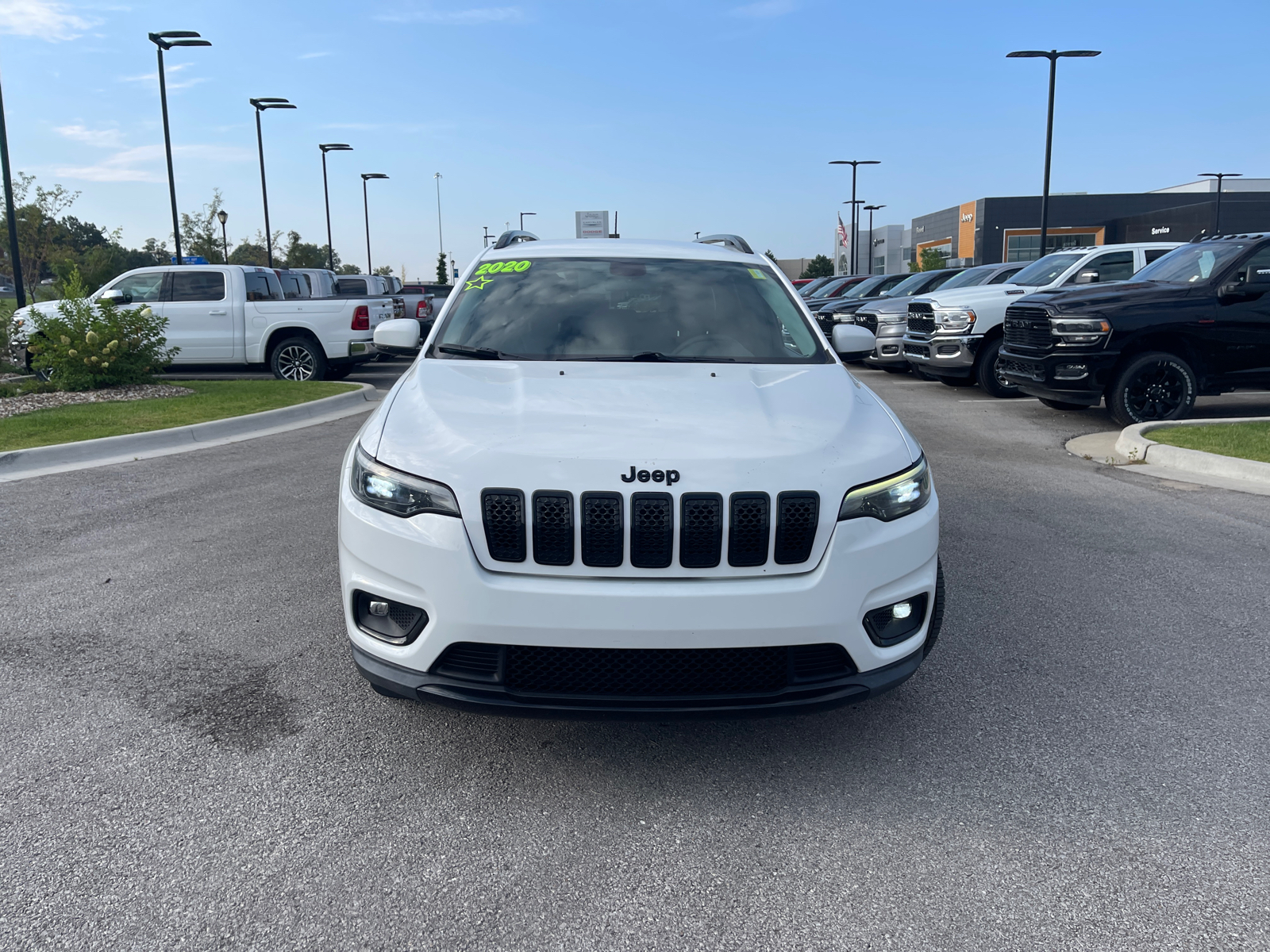 2020 Jeep Cherokee Altitude 3