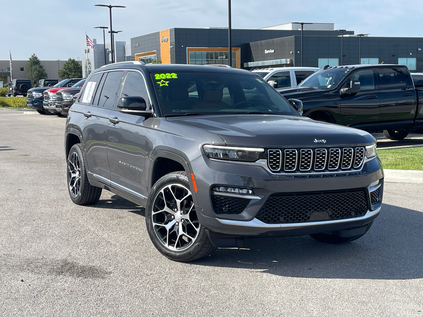 2022 Jeep Grand Cherokee Summit Reserve 2