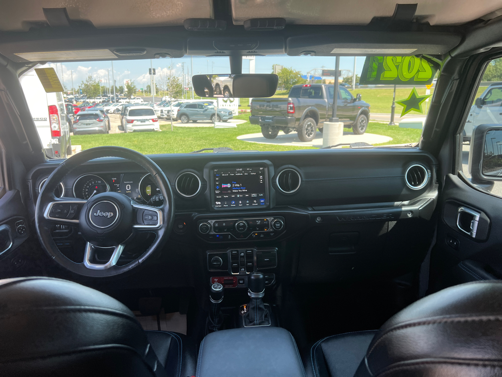 2022 Jeep Wrangler 4xe Unlimited Rubicon 12