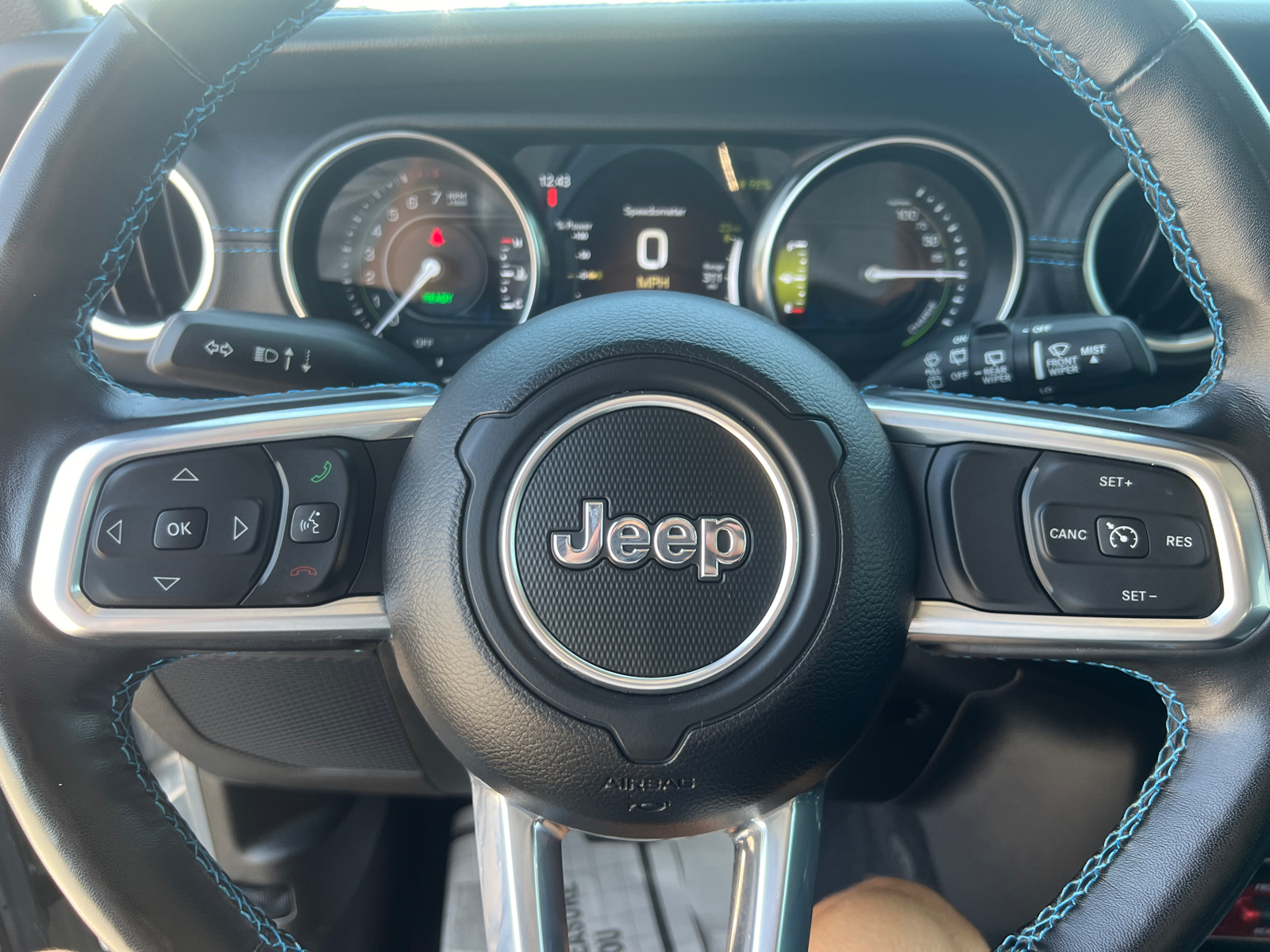 2022 Jeep Wrangler 4xe Unlimited Rubicon 23