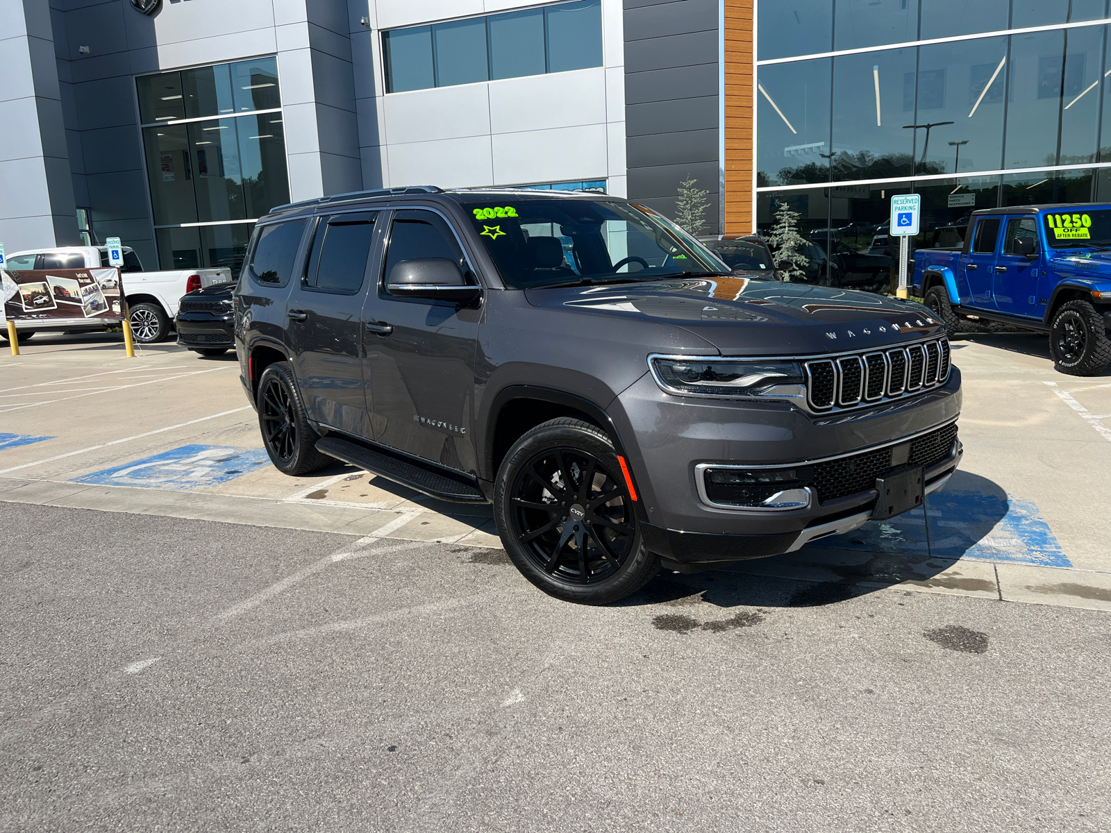 2022 Jeep Wagoneer Series II 1