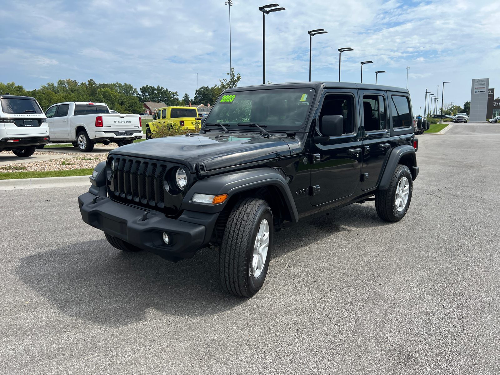 2023 Jeep Wrangler Sport S 4