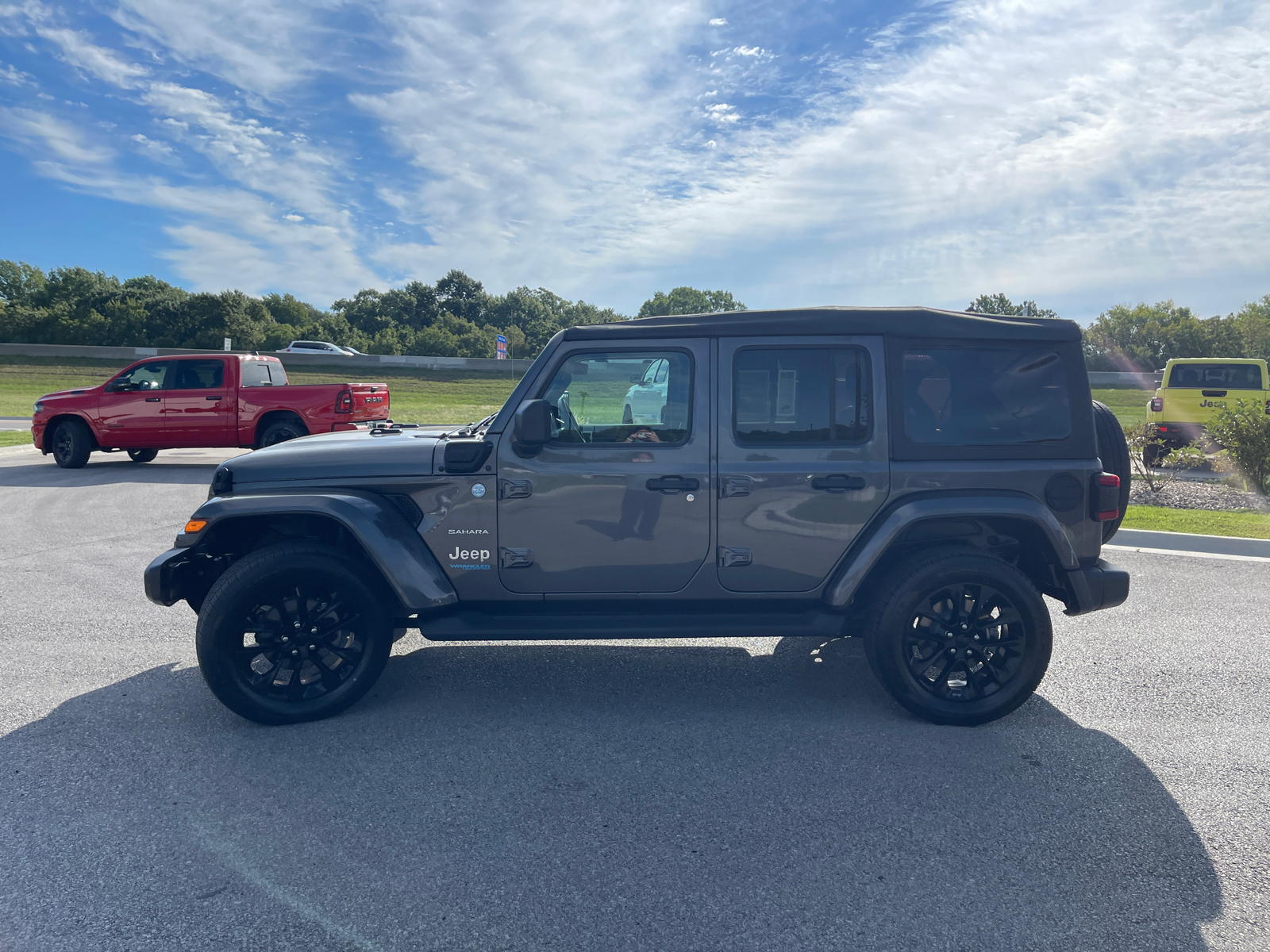 2021 Jeep Wrangler 4xe Unlimited Sahara 5