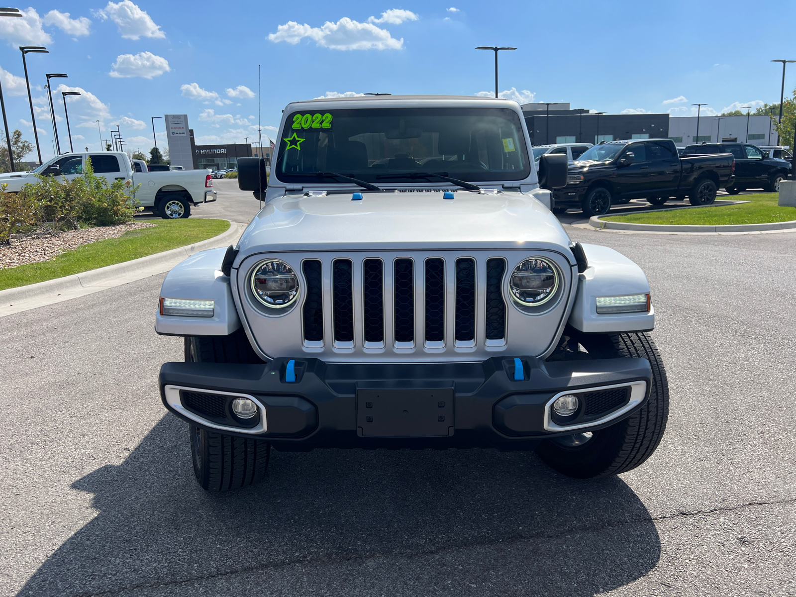 2022 Jeep Wrangler 4xe Unlimited Sahara 3