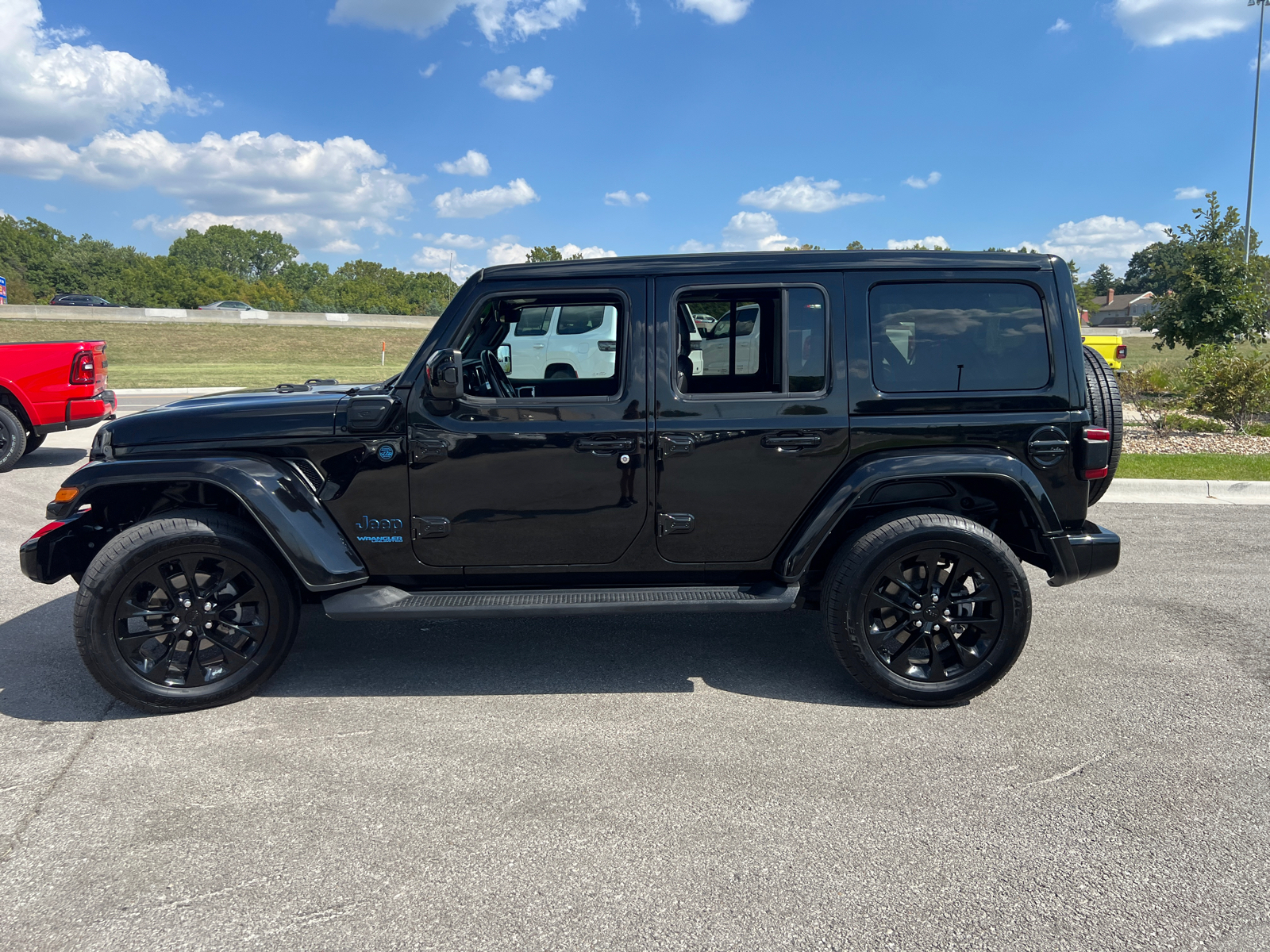 2021 Jeep Wrangler 4xe Unlimited Sahara High Altitude 5