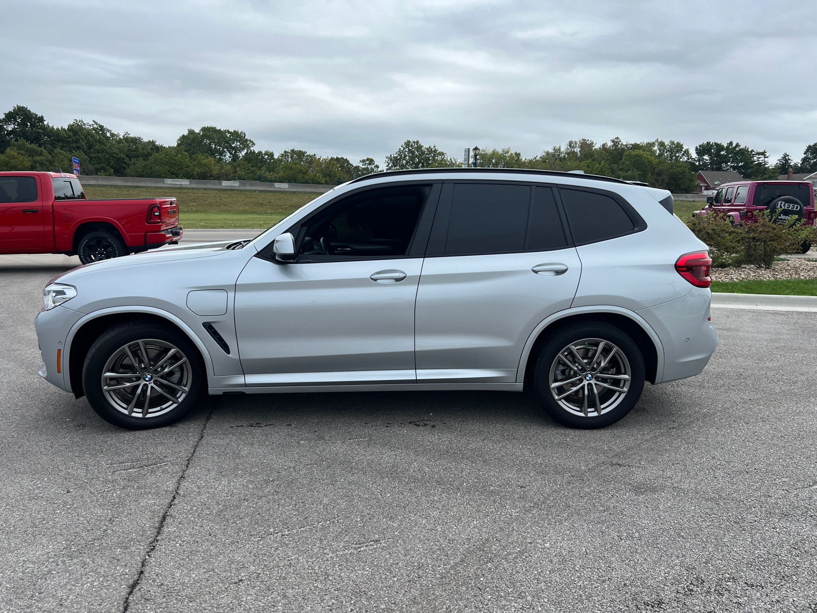 2021 BMW X3 xDrive30e 5