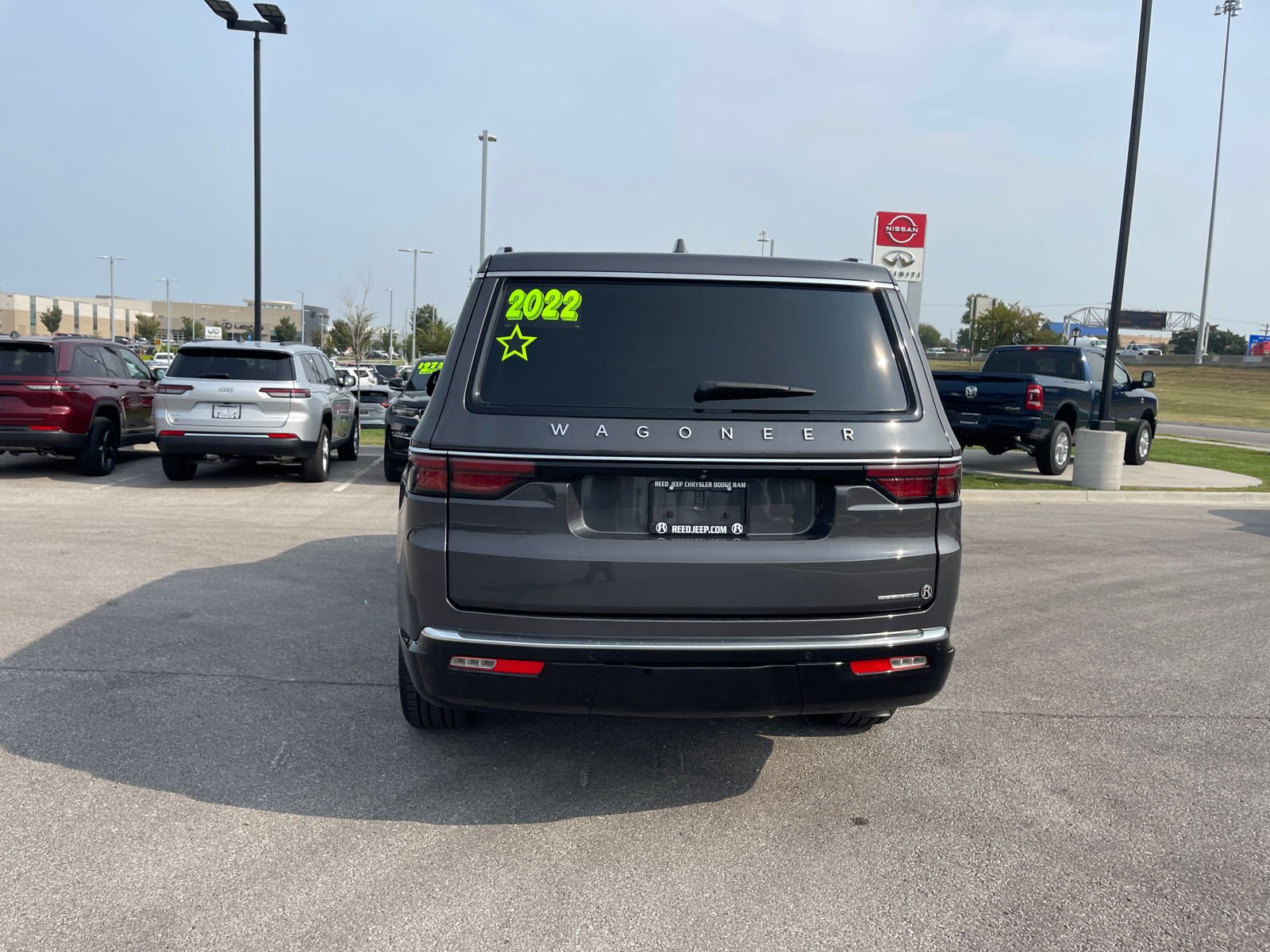 2022 Jeep Wagoneer Series II 8