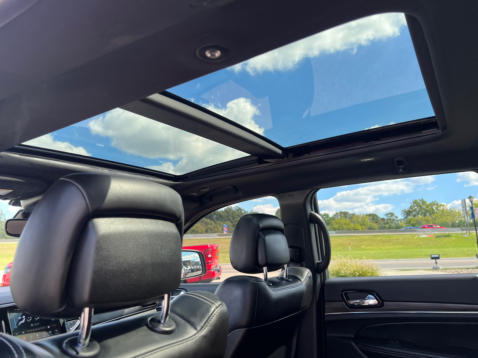 2021 Jeep Grand Cherokee 80th Anniversary 12