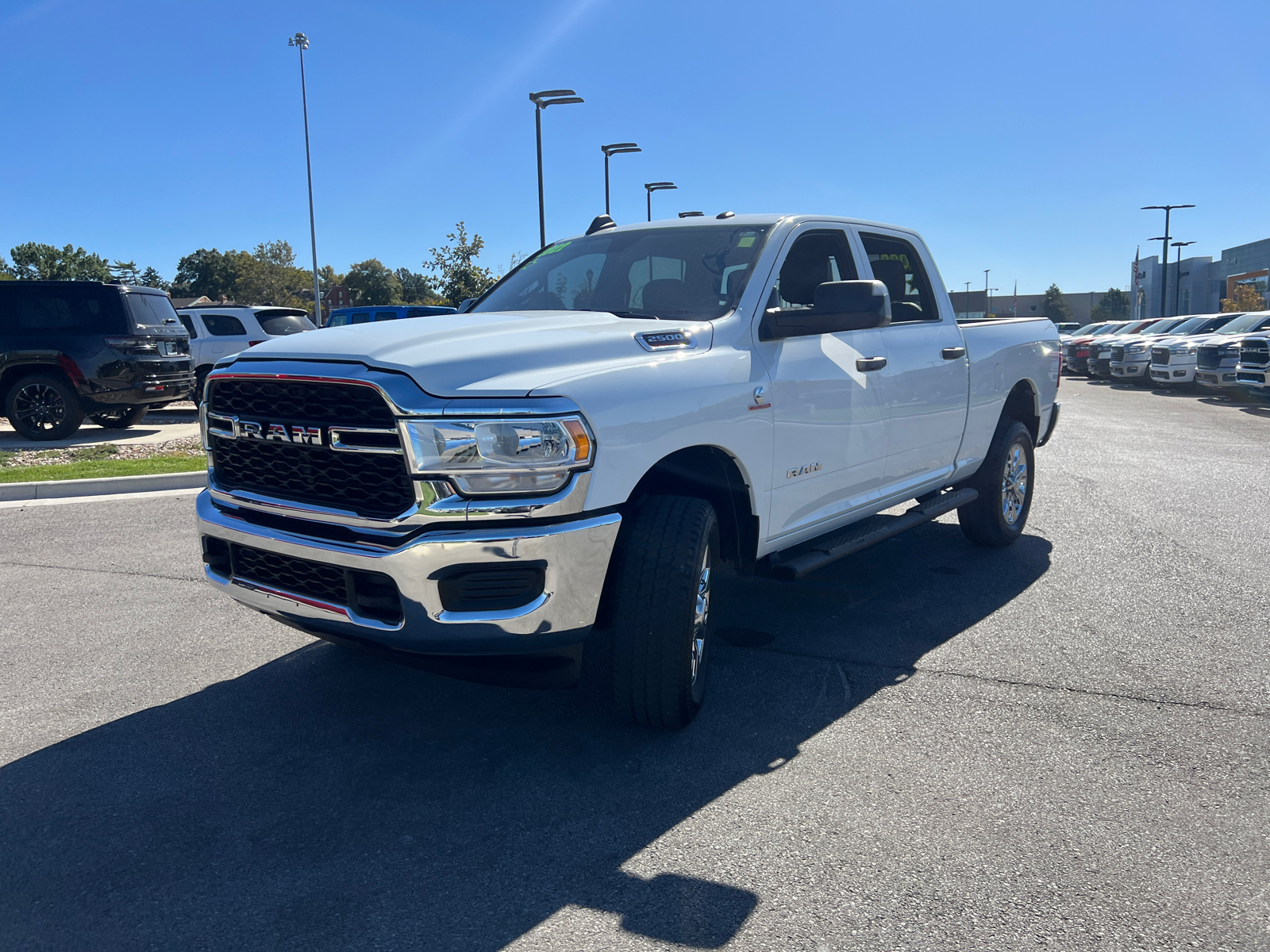 2022 Ram 2500 Tradesman 4x4 Crew Cab 64 Box 4