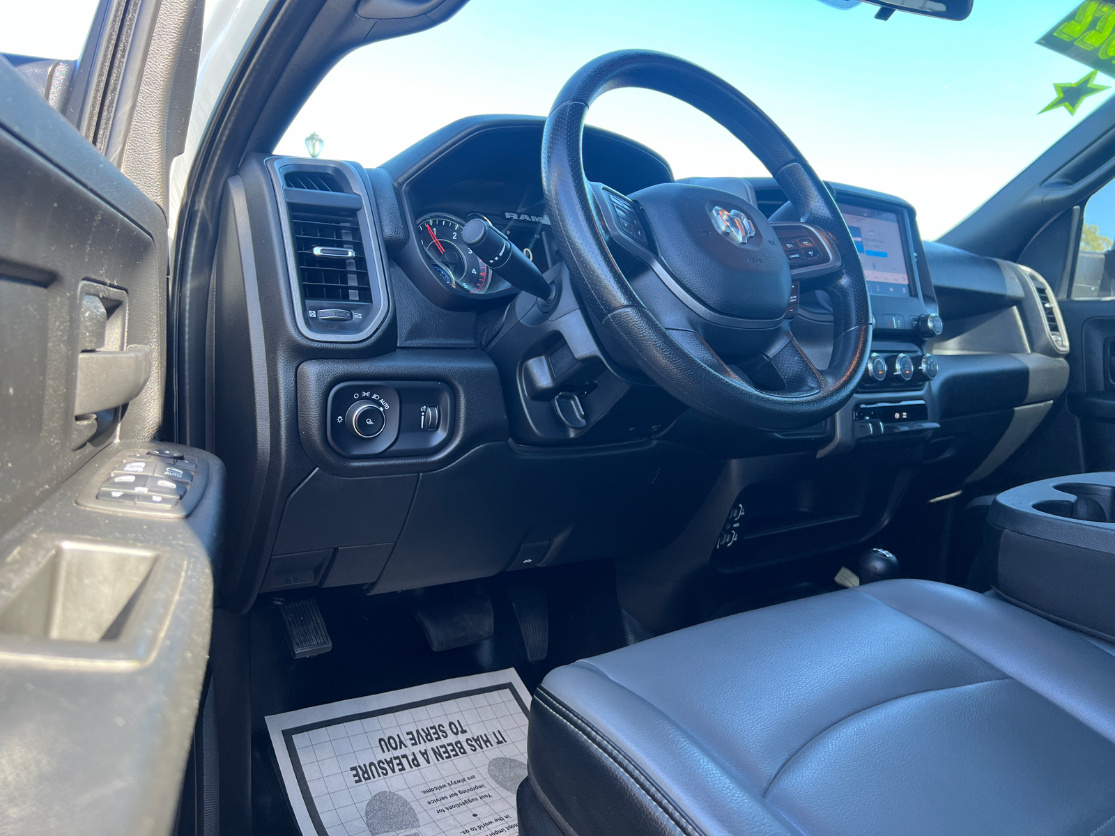 2022 Ram 2500 Tradesman 4x4 Crew Cab 64 Box 17