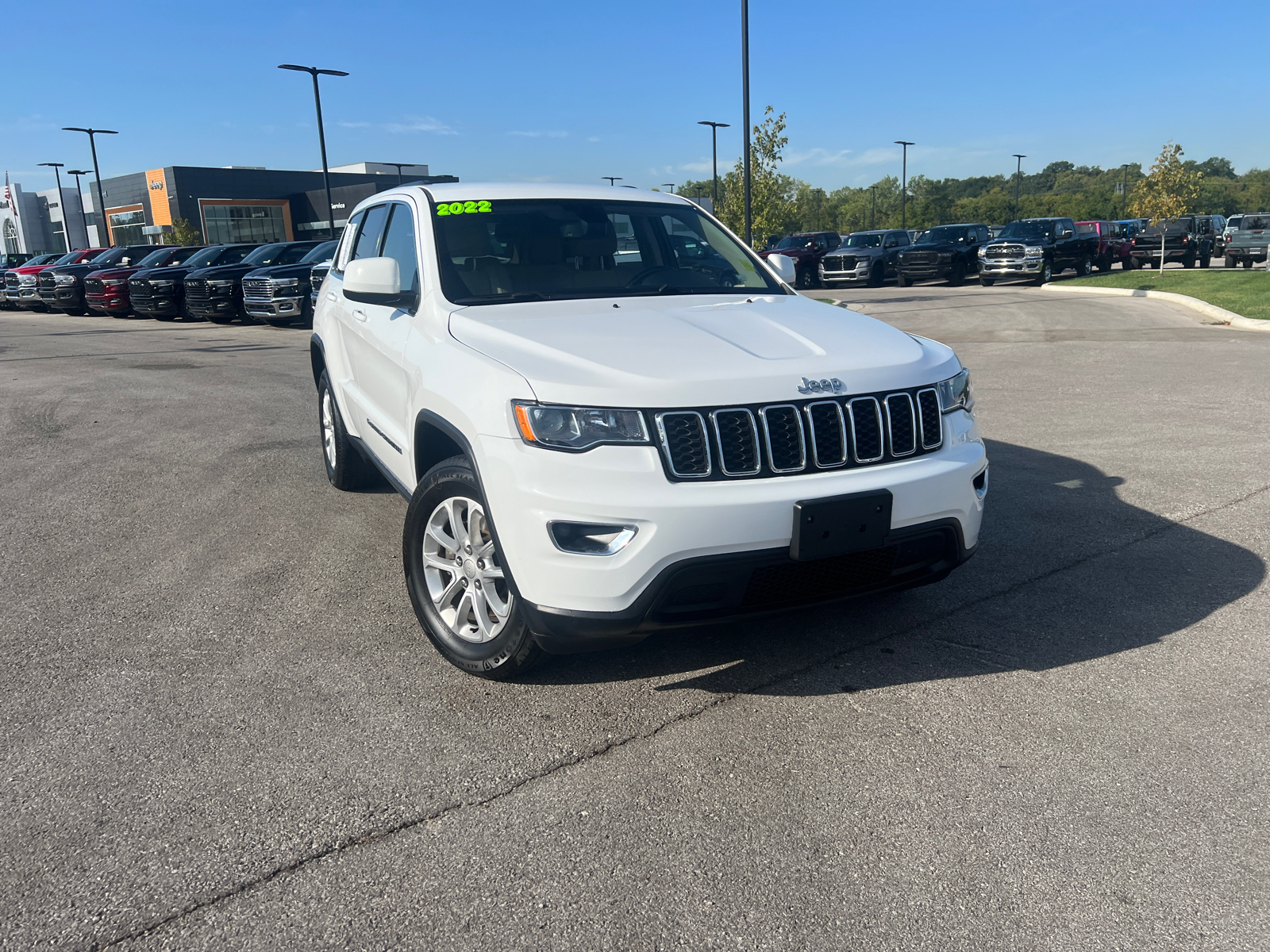 2022 Jeep Grand Cherokee WK Laredo E 2