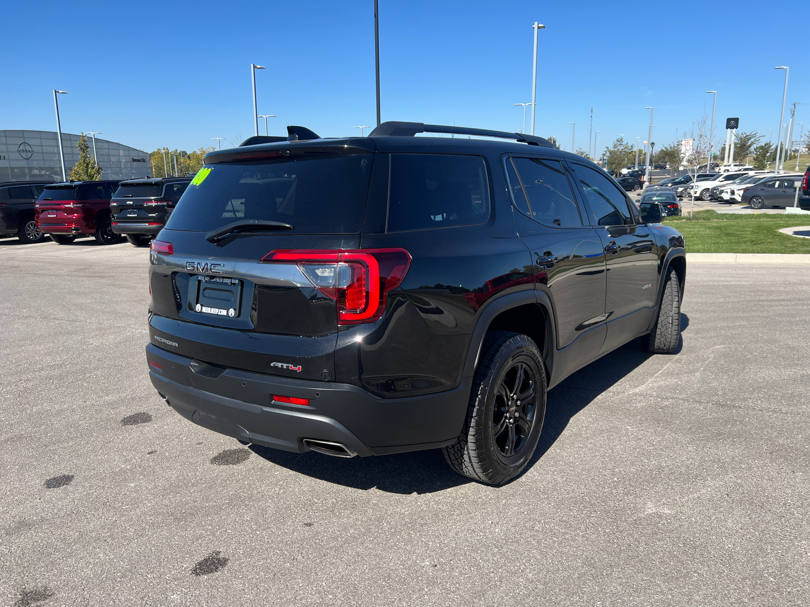 2020 GMC Acadia AT4 9