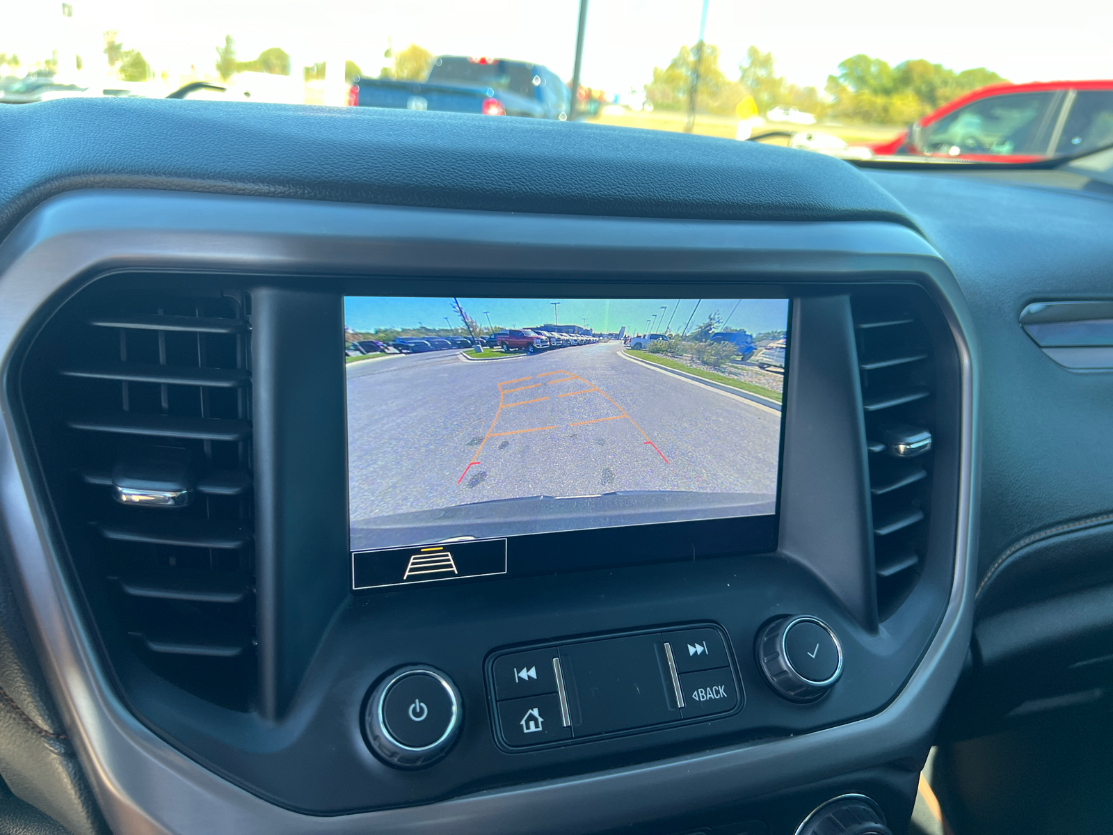 2020 GMC Acadia AT4 27