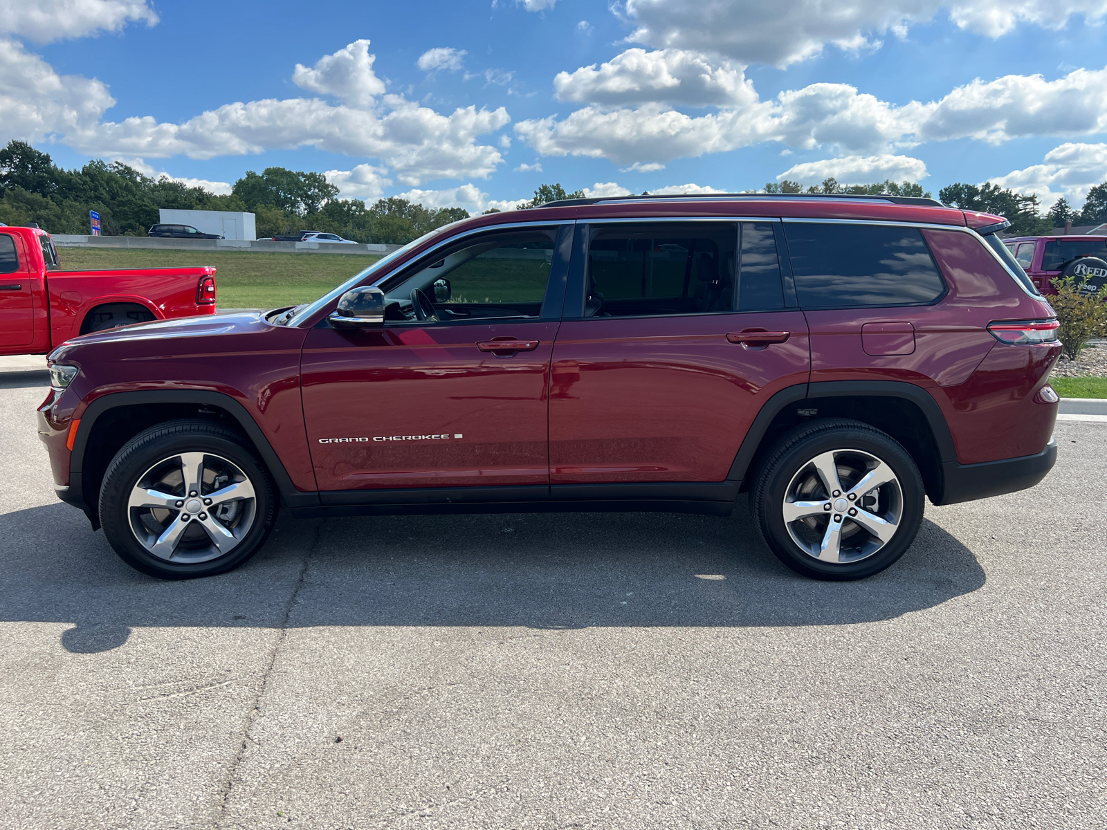 2022 Jeep Grand Cherokee L Limited 5