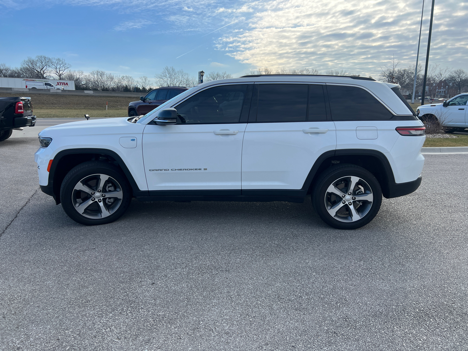 2023 Jeep Grand Cherokee 4xe 30th Anniversary 5