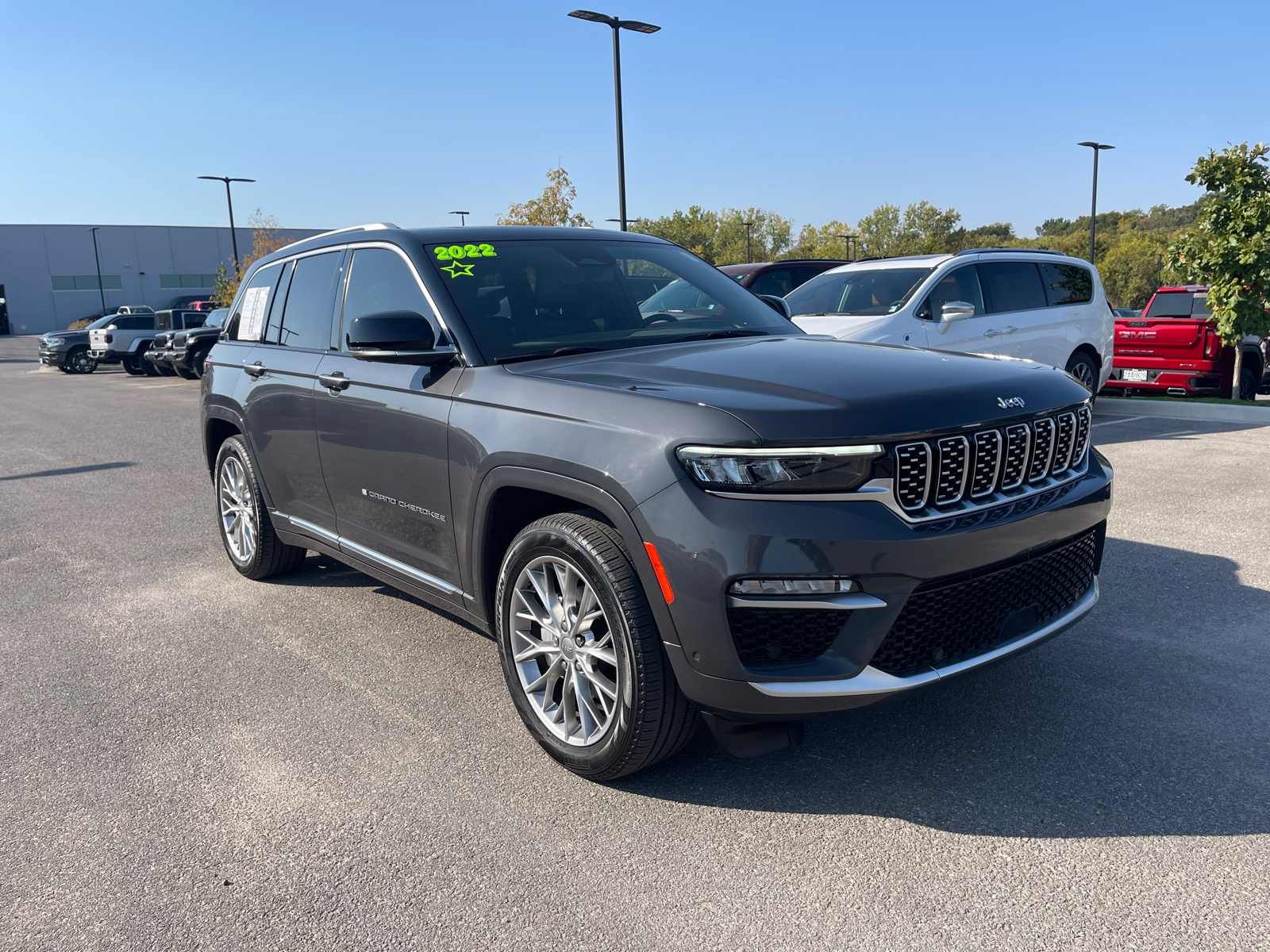 2022 Jeep Grand Cherokee Summit 2