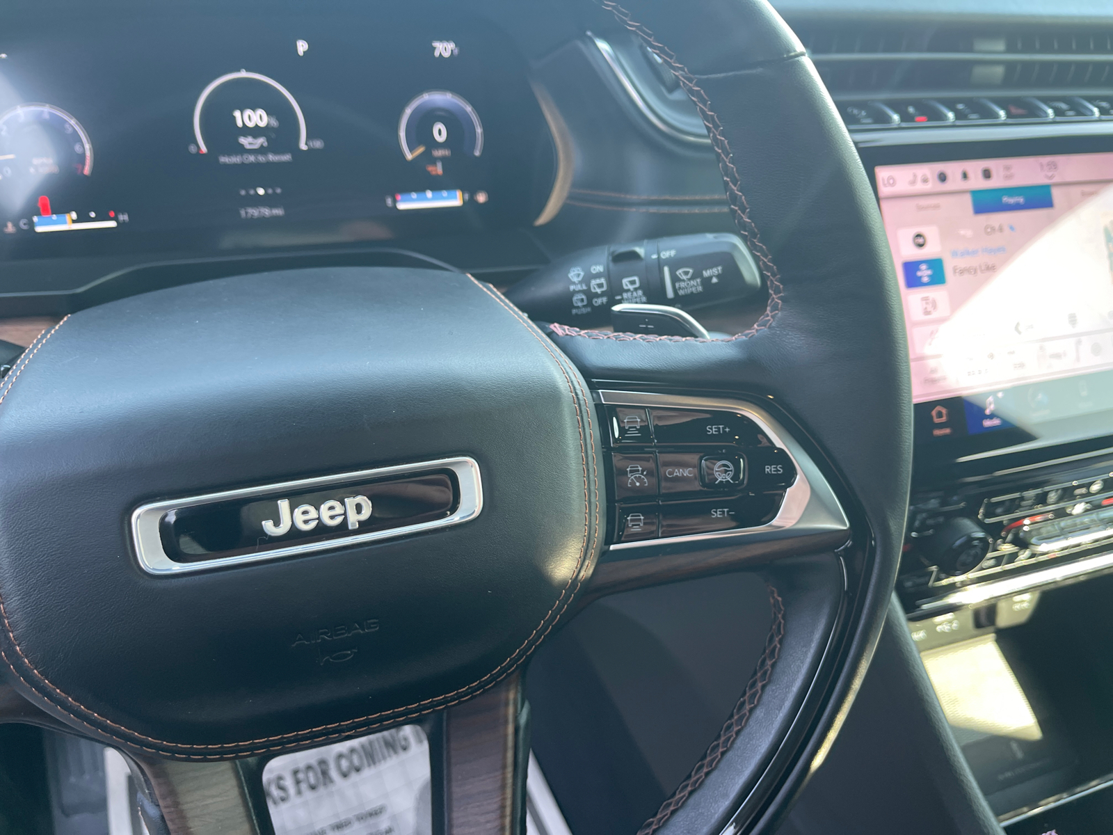 2022 Jeep Grand Cherokee Summit 22