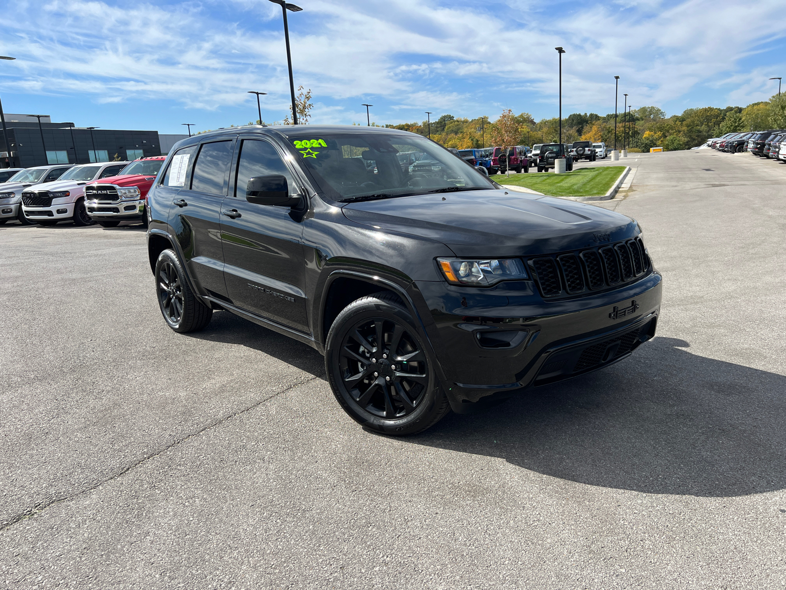 2021 Jeep Grand Cherokee Laredo X 1