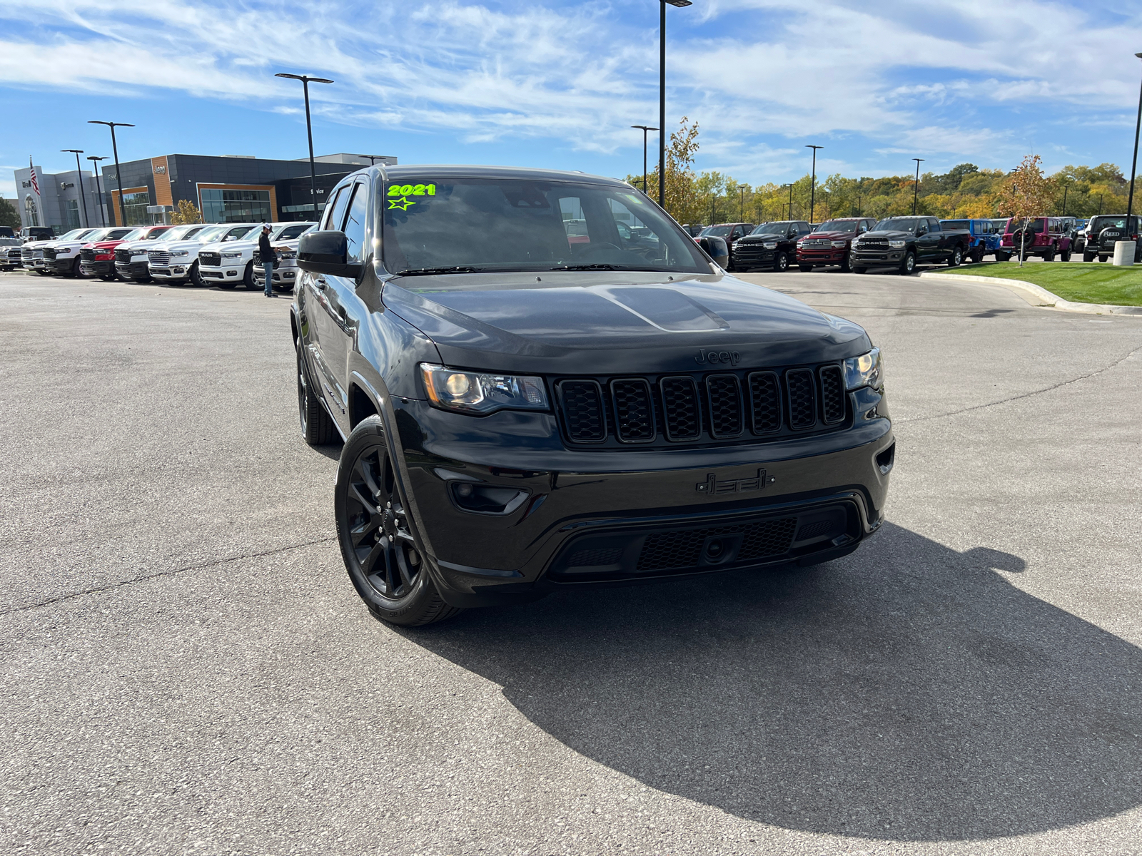 2021 Jeep Grand Cherokee Laredo X 2