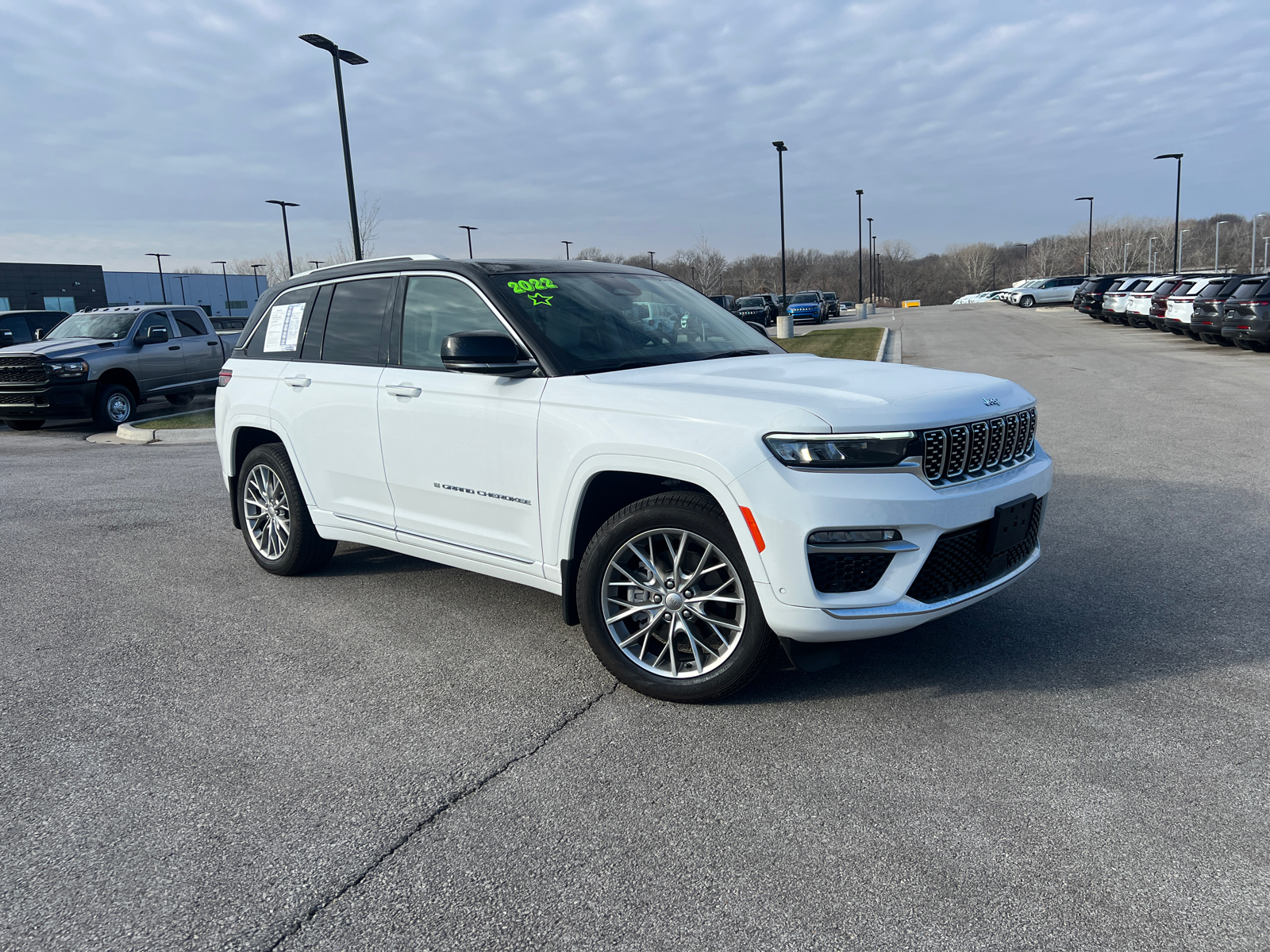 2022 Jeep Grand Cherokee 4xe Summit 1