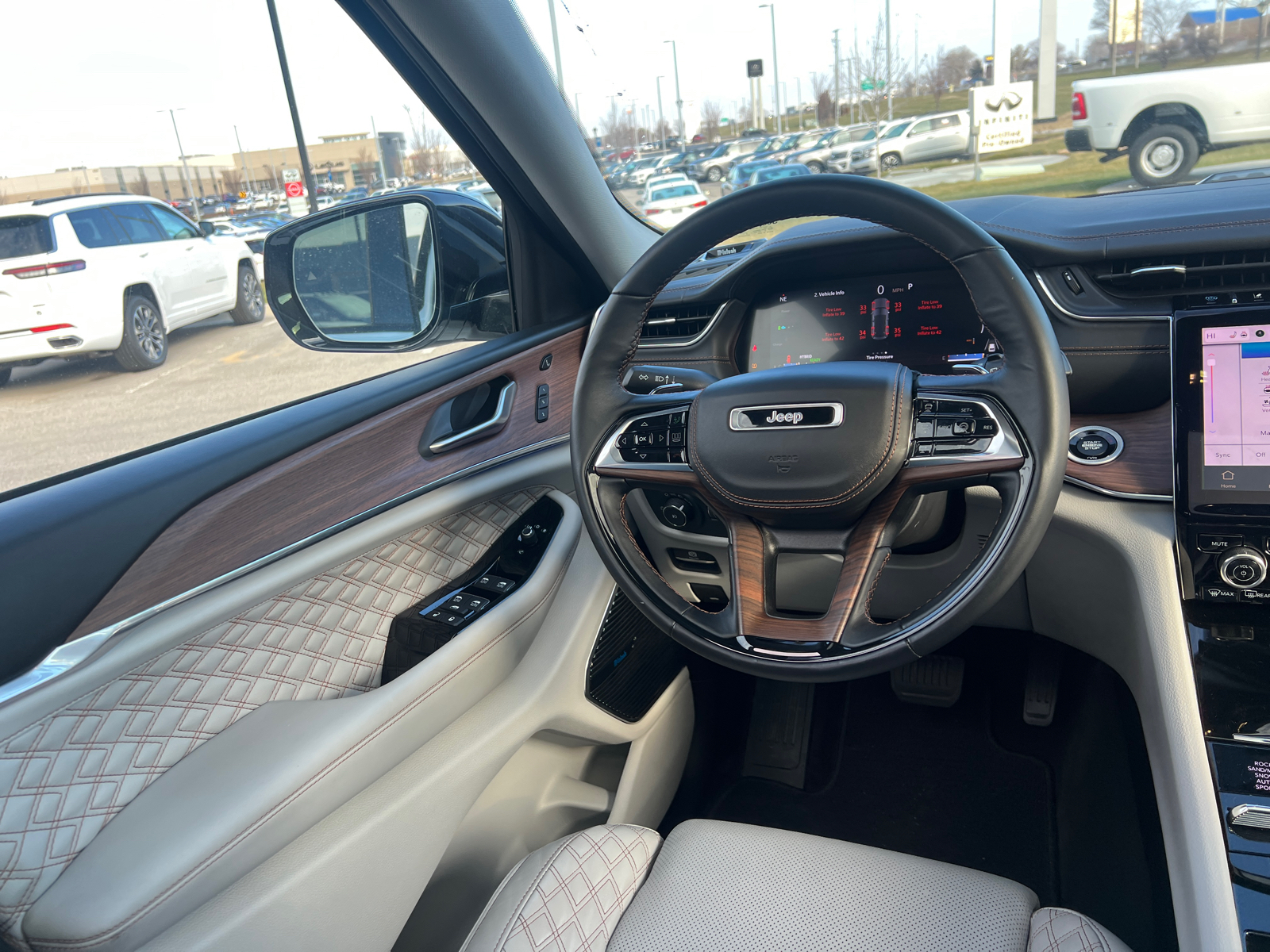 2022 Jeep Grand Cherokee 4xe Summit 15