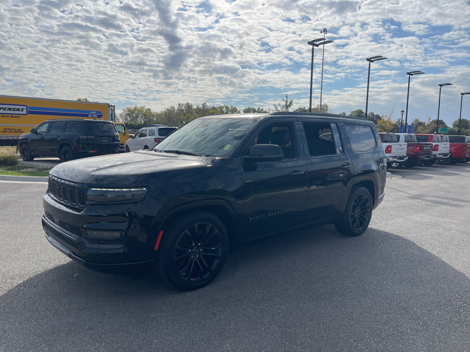 2022 Jeep Grand Wagoneer Series II 4