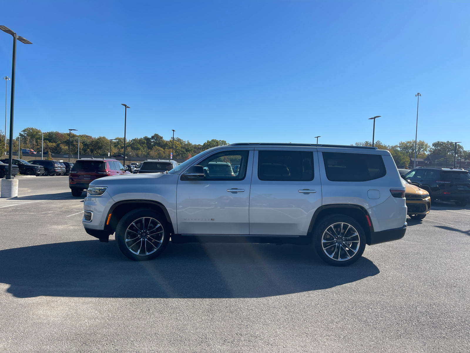 2023 Jeep Wagoneer Series III 5