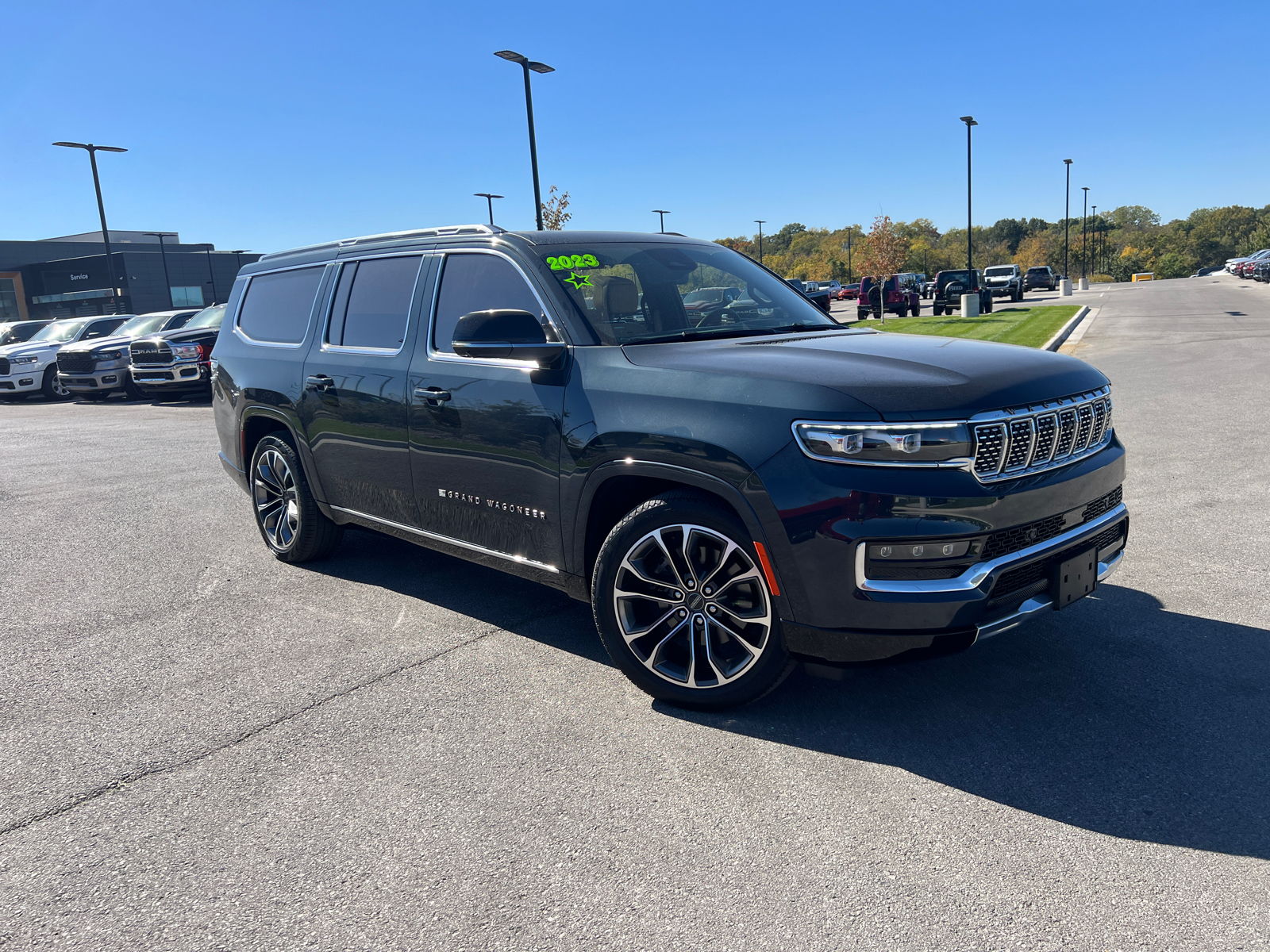 2023 Jeep Grand Wagoneer L Series III 1