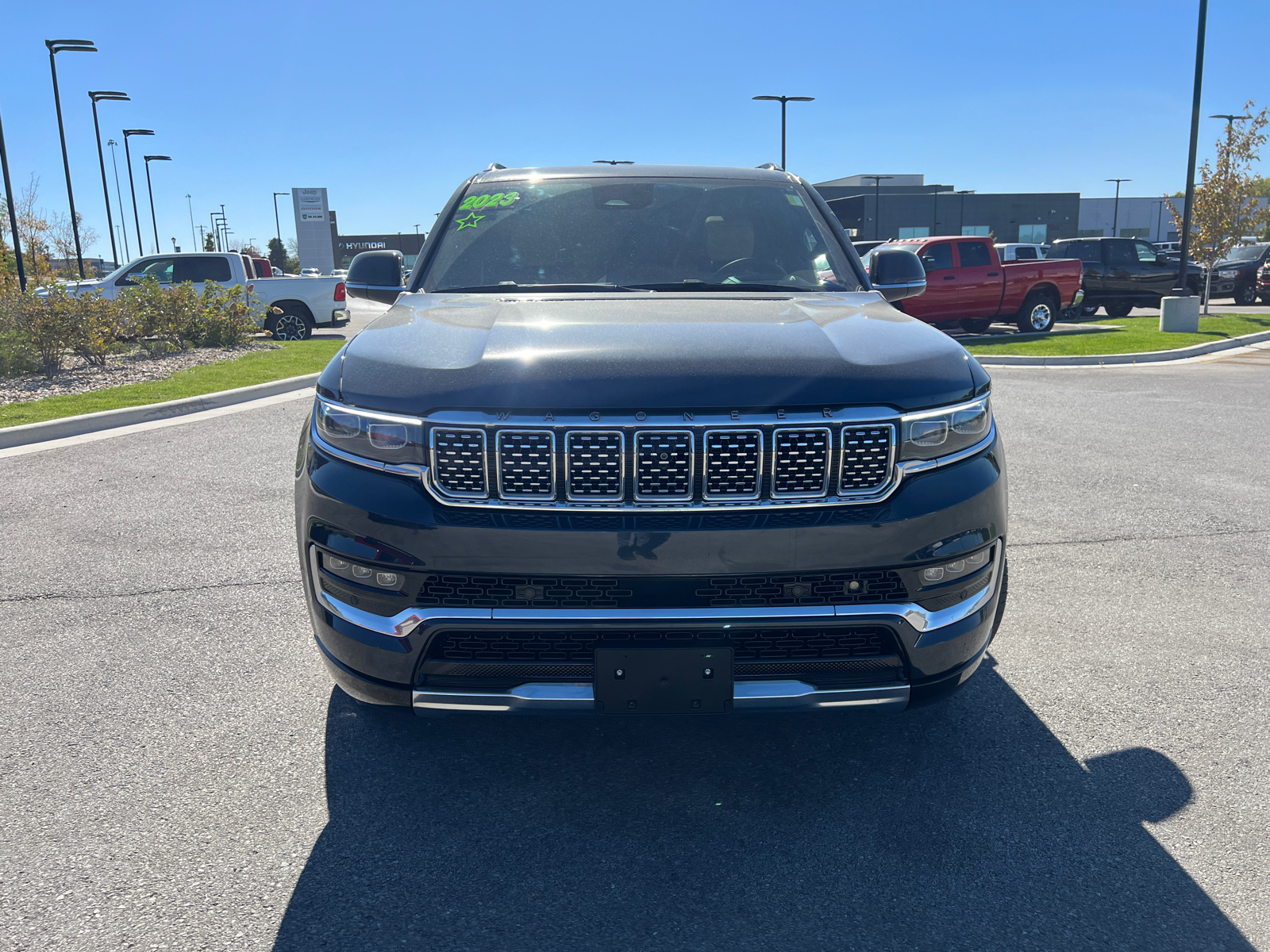 2023 Jeep Grand Wagoneer L Series III 3