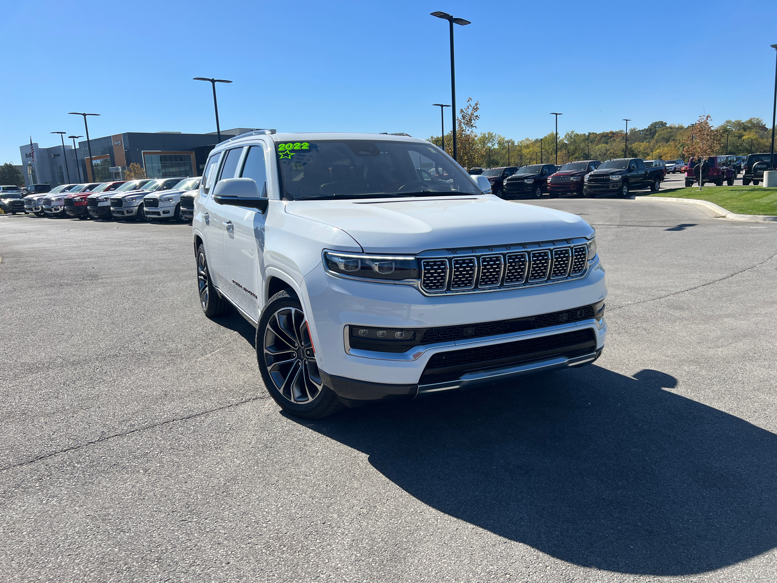 2022 Jeep Grand Wagoneer Series III 2