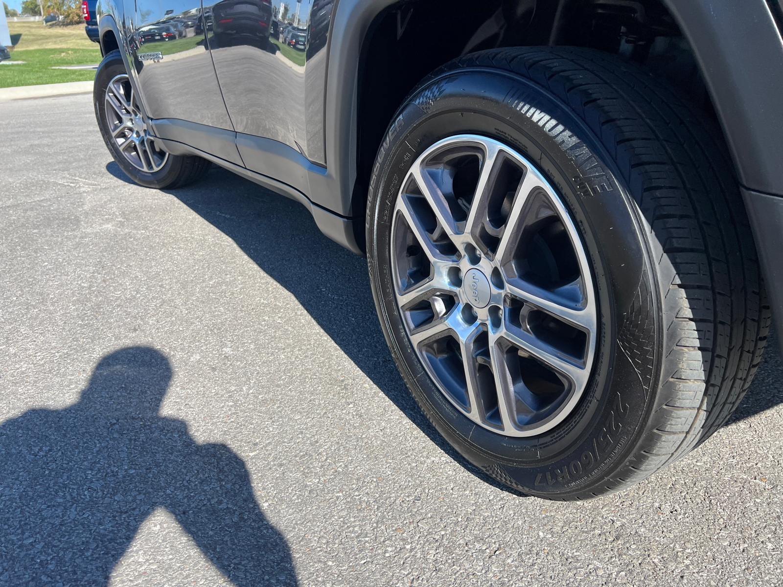 2020 Jeep Compass Latitude w/Sun/Safety Pkg 6