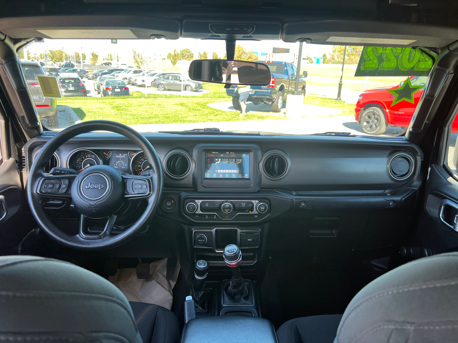 2022 Jeep Gladiator Sport 4x4 13