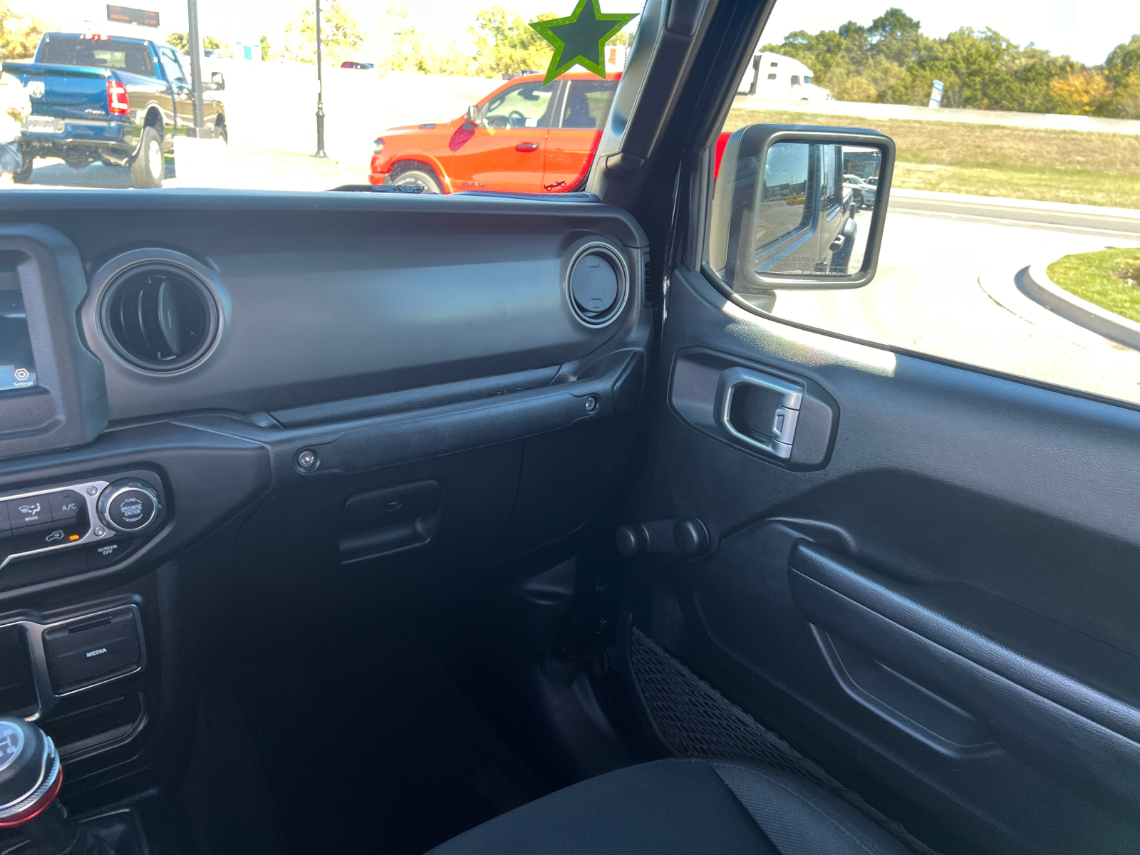 2022 Jeep Gladiator Sport 4x4 15