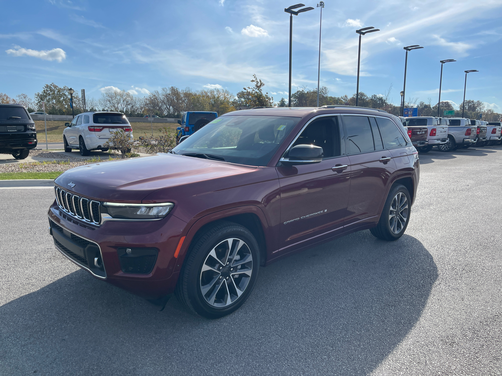 2023 Jeep Grand Cherokee Overland 4