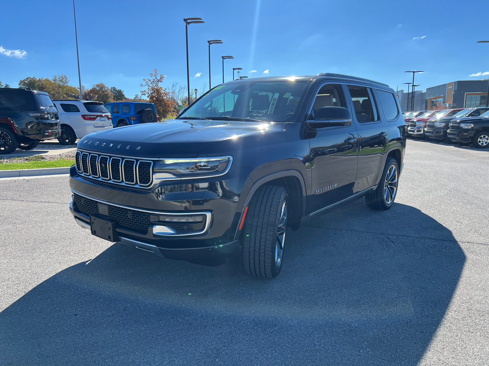 2022 Jeep Wagoneer Series III 4