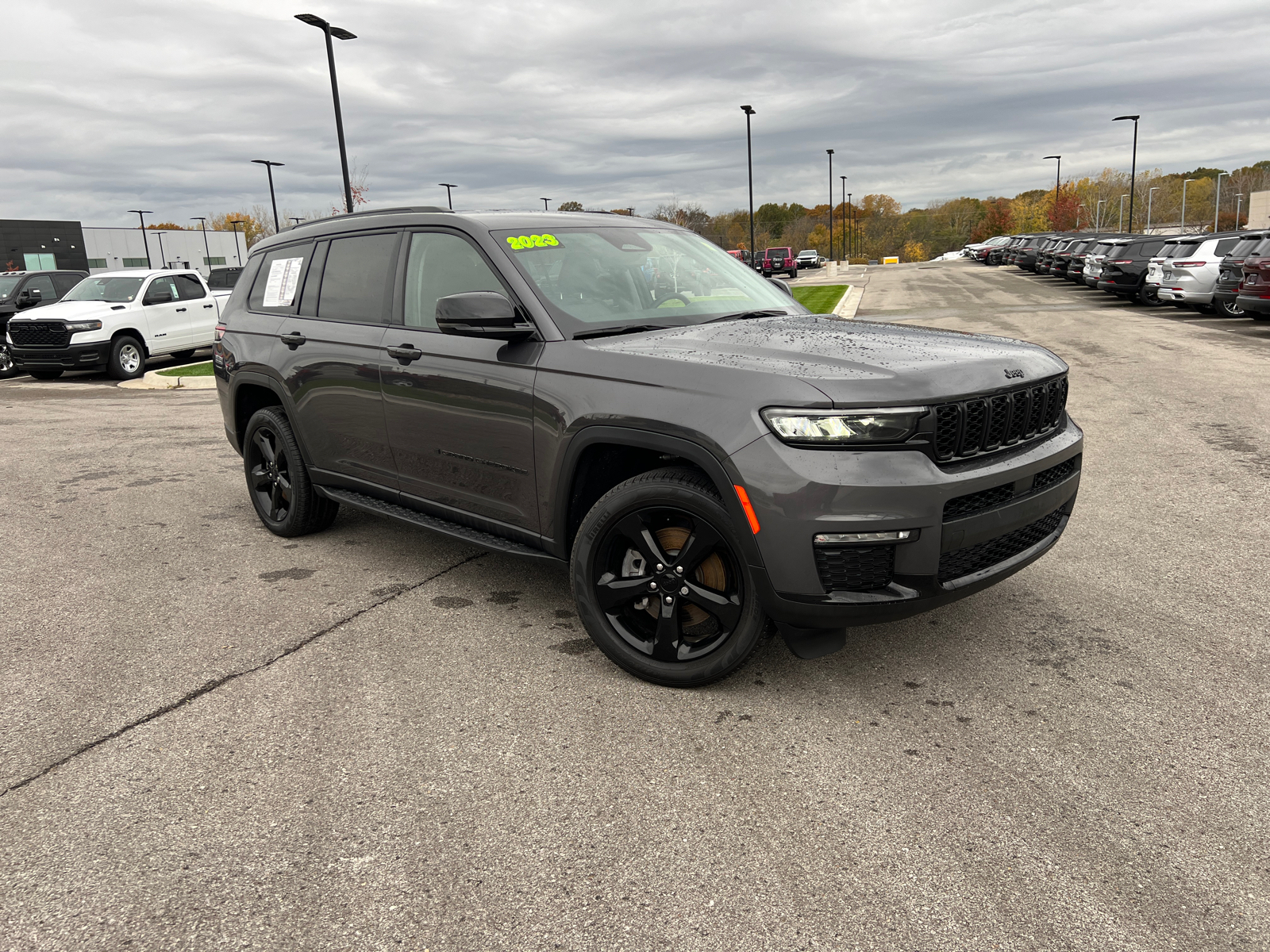 2023 Jeep Grand Cherokee L Limited 1