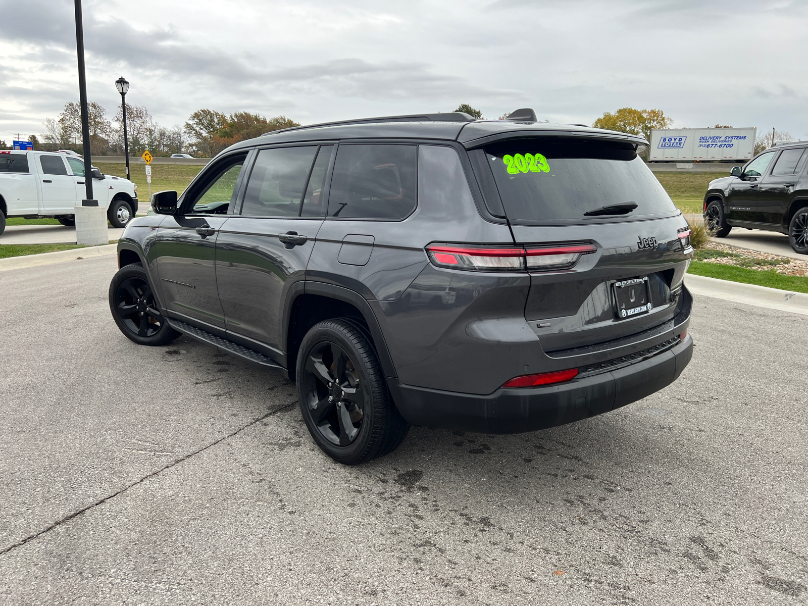 2023 Jeep Grand Cherokee L Limited 7