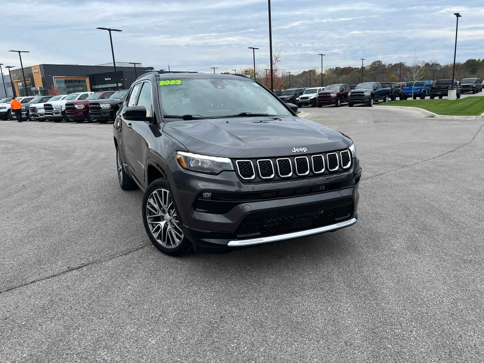 2023 Jeep Compass Limited 2