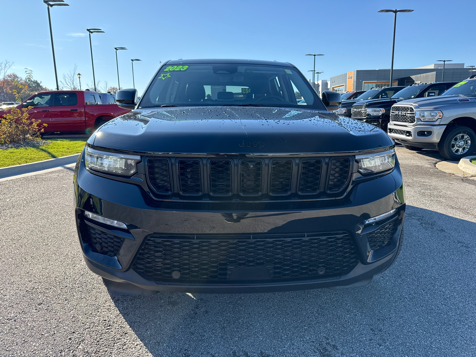 2023 Jeep Grand Cherokee Limited 3