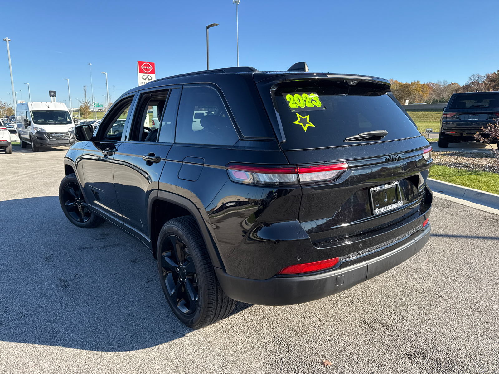 2023 Jeep Grand Cherokee Limited 7