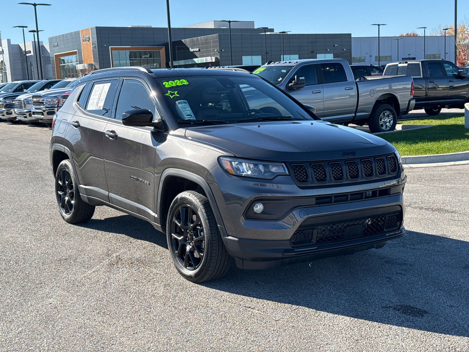 2023 Jeep Compass Altitude 2