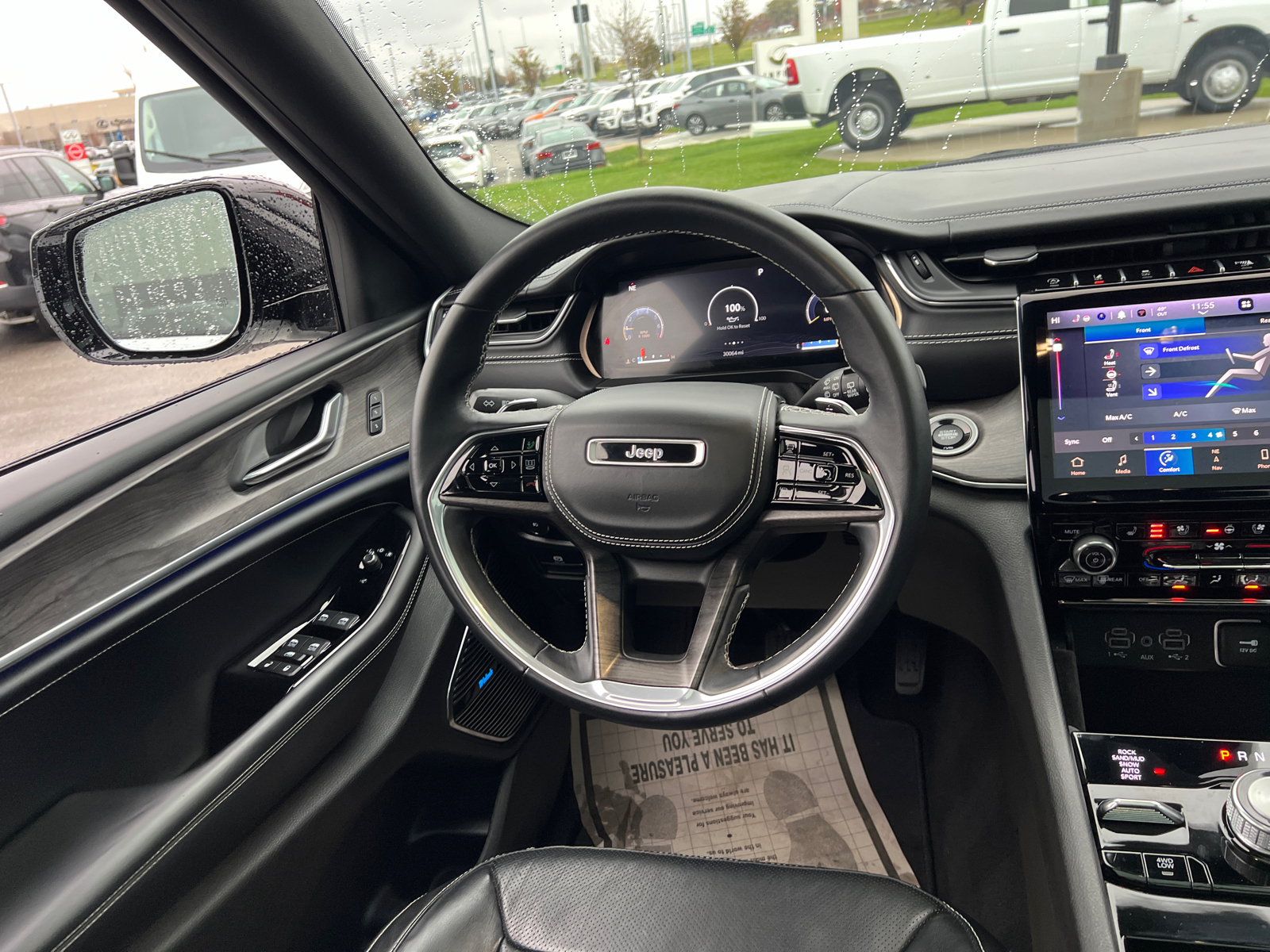 2022 Jeep Grand Cherokee L Overland 16