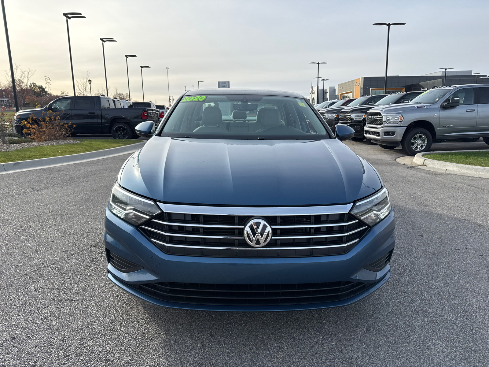 2020 Volkswagen Jetta SE 3