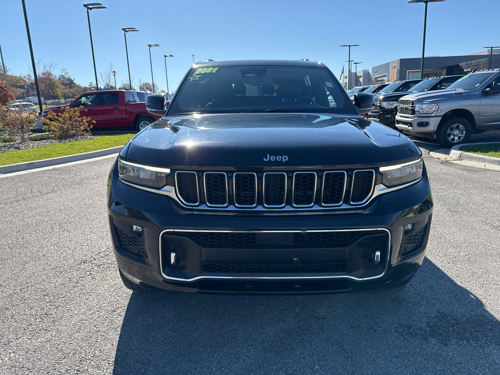 2021 Jeep Grand Cherokee L Overland 3