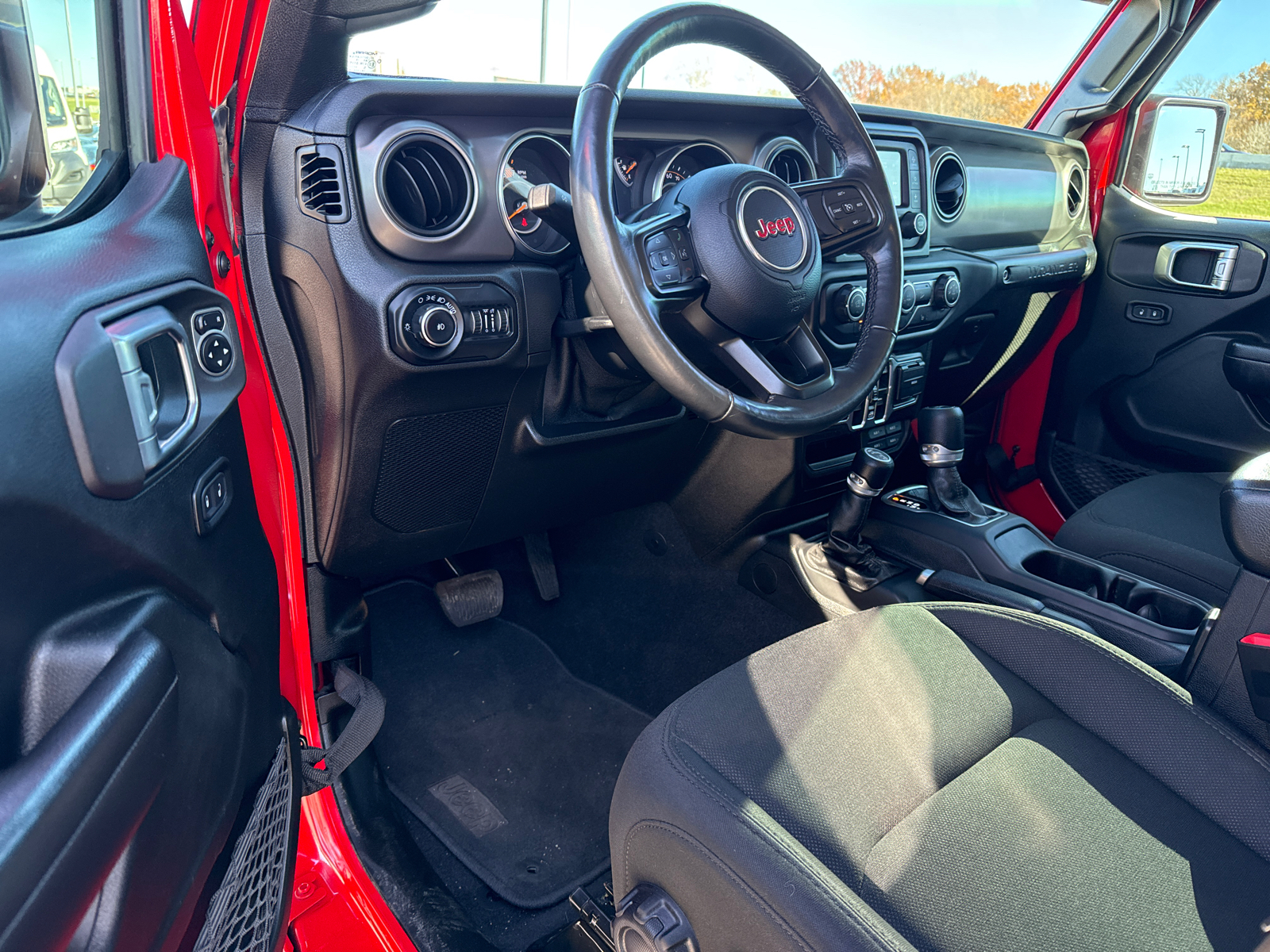 2019 Jeep Wrangler Unlimited Sport S 14