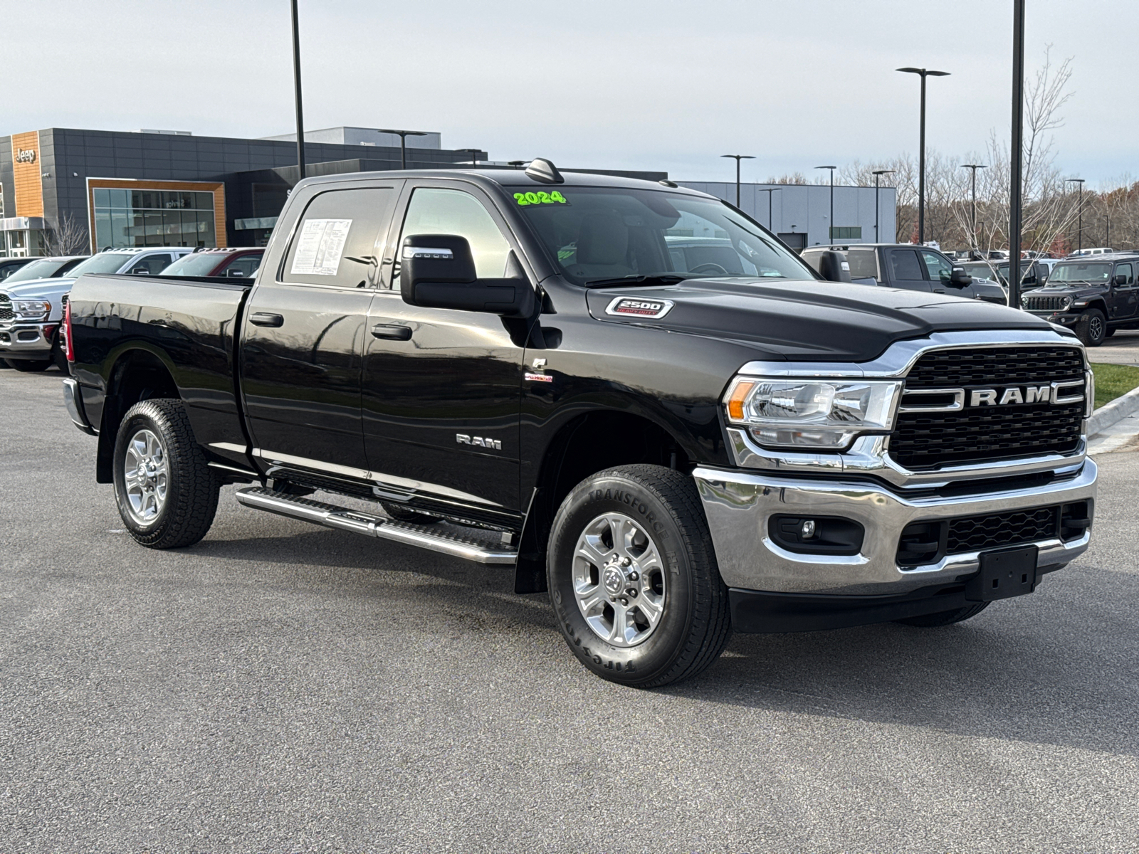 2024 Ram 2500 Big Horn 4x4 Crew Cab 64 Box 1