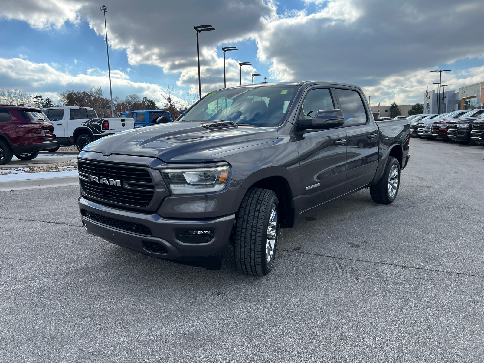 2023 Ram 1500 Laramie 4x4 Crew Cab 57 Box 4